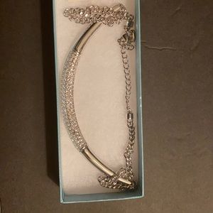 WHITE COLLAR NECKLACE Touchstone Crystal By Swarovski.